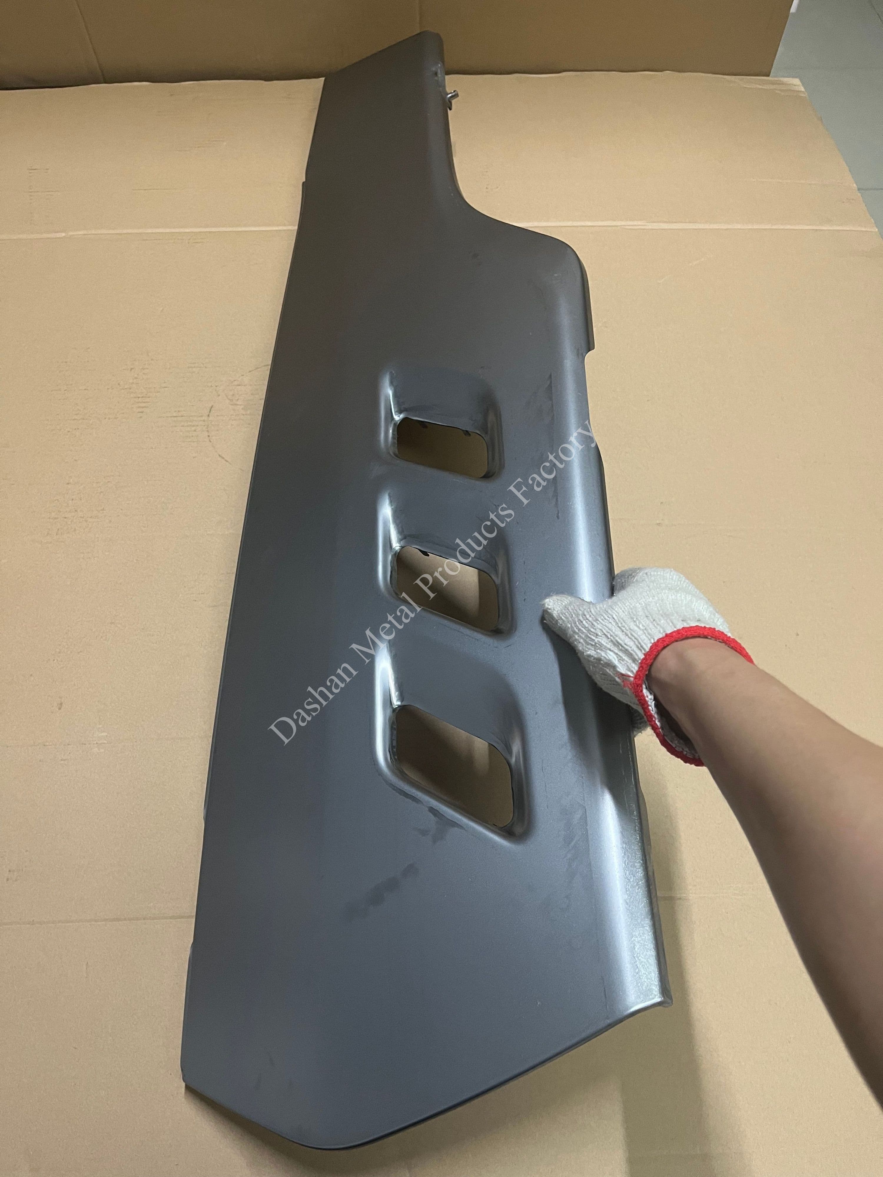 OEM Factory Tractor Iron Side Panels Large Deep Drawing Process 2