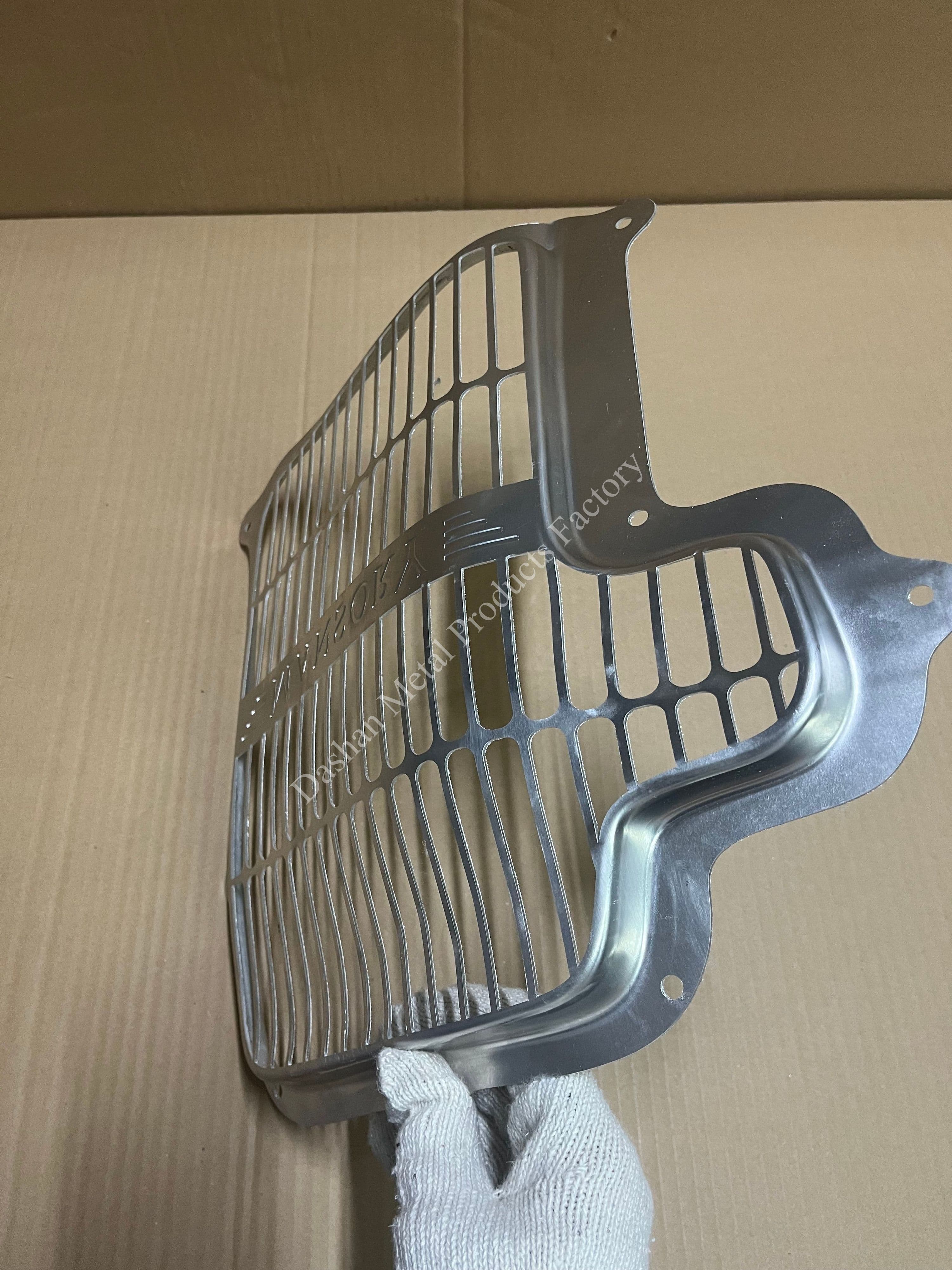 OEM Custom Automotive Mesh Cover Stamping Processing 5